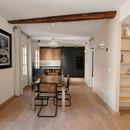 Apartament La Modernidad Del Casco By Alogest *