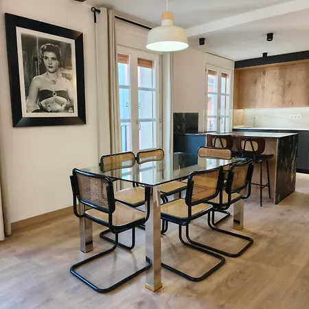 La Modernidad Del Casco By Alogest