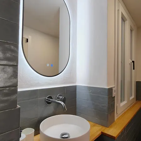 Apartament La Modernidad Del Casco By Alogest Saragossa